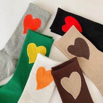 Čarape Ženske Ins Tide Univerzalne Jednostavne Ljubavne Proljeće-jesen Pamučne čarape Koreanska verzija Trend uličnih čarapa za skateboard