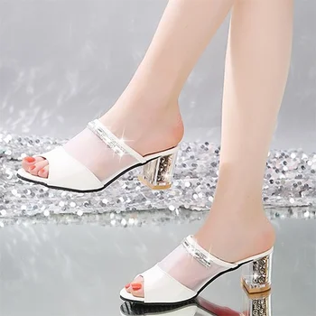 Ženske papuče 2022 godine, bijele Sandale od Umjetne kože s Rešetkom i Kristali, Elegantne Sandale-papuče Na Trgu Petu s Otvorenim vrhom, Vintage Ženske Cipele